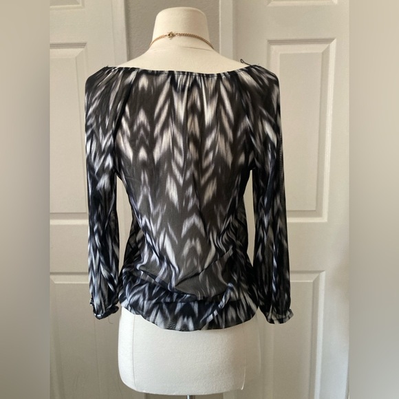 ❗️5X$30❗️ INC International Concepts Women's Printed Tie Waist Blouse - Picture 5 of 6